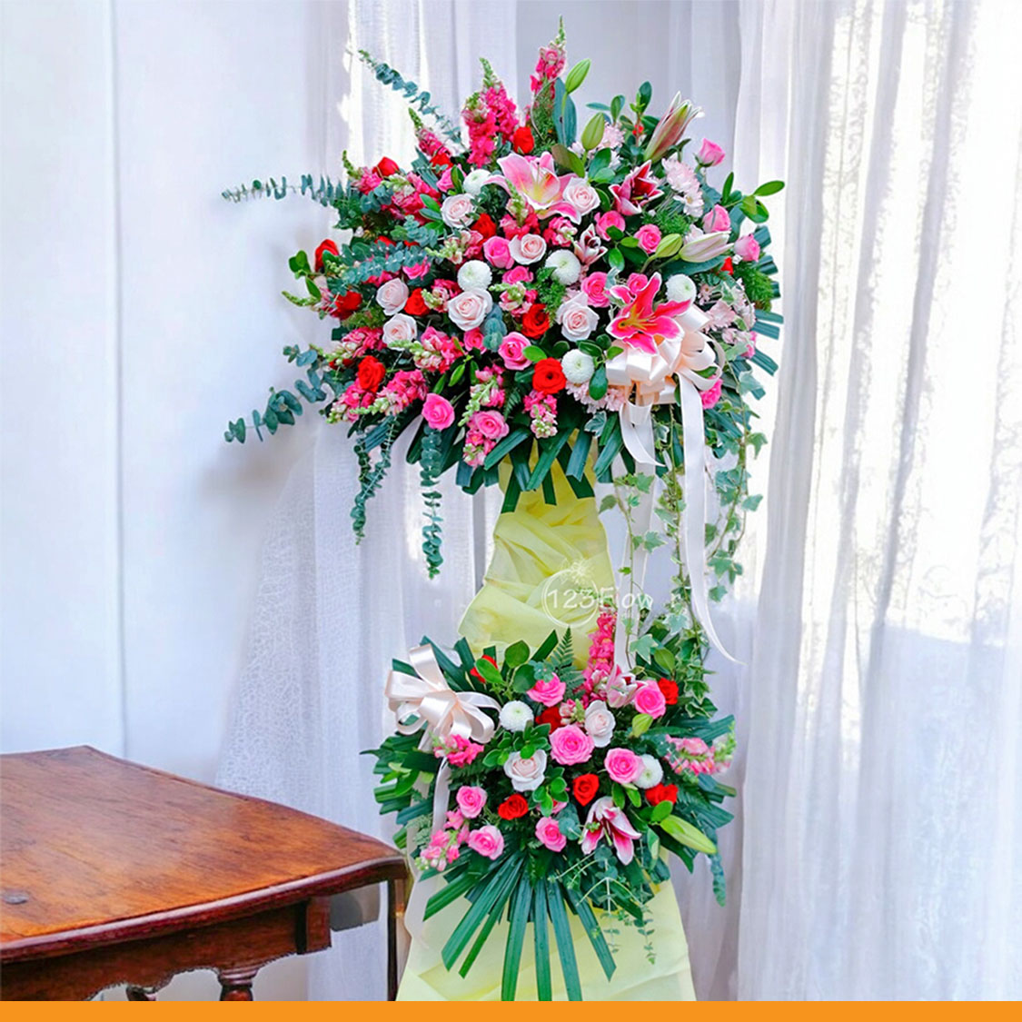 CM0238 | Kệ hoa chúc mừng 238