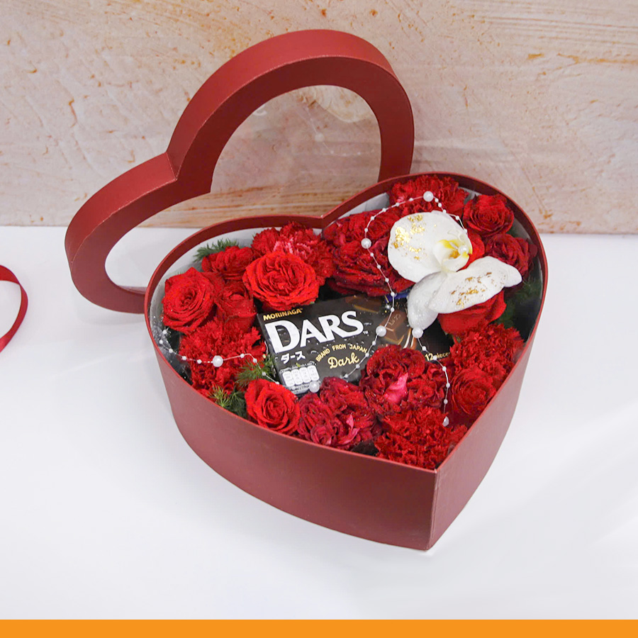 H0406 | Hộp hoa và socola 406